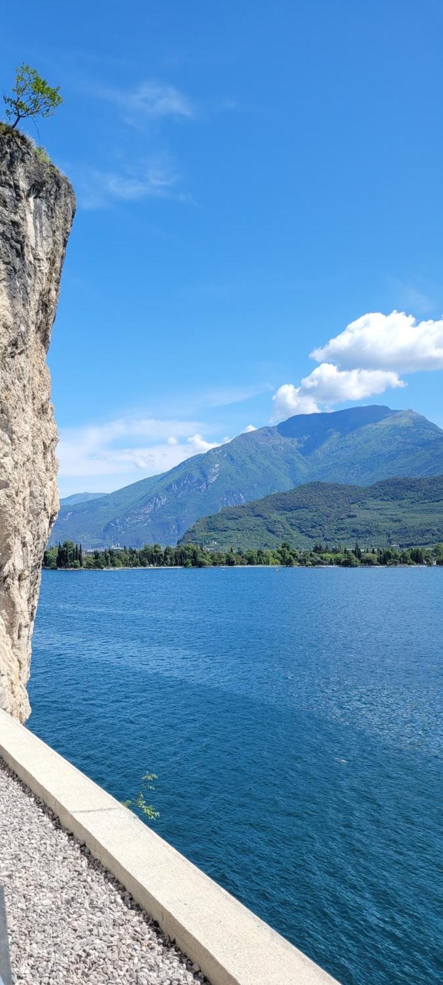 Appartamento Peace&Lake Рива дел Гарда Екстериор снимка